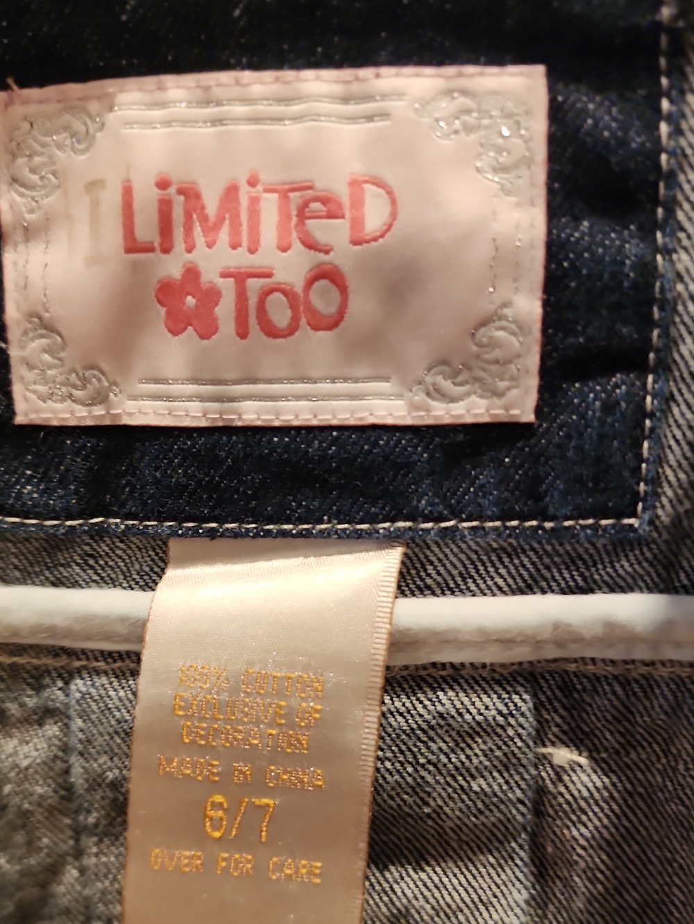 VTG Limited Too Y2K Girls Short Sleeve Denim Jacket Dark Wash Wood Button 6/7 - Picture 7 of 8